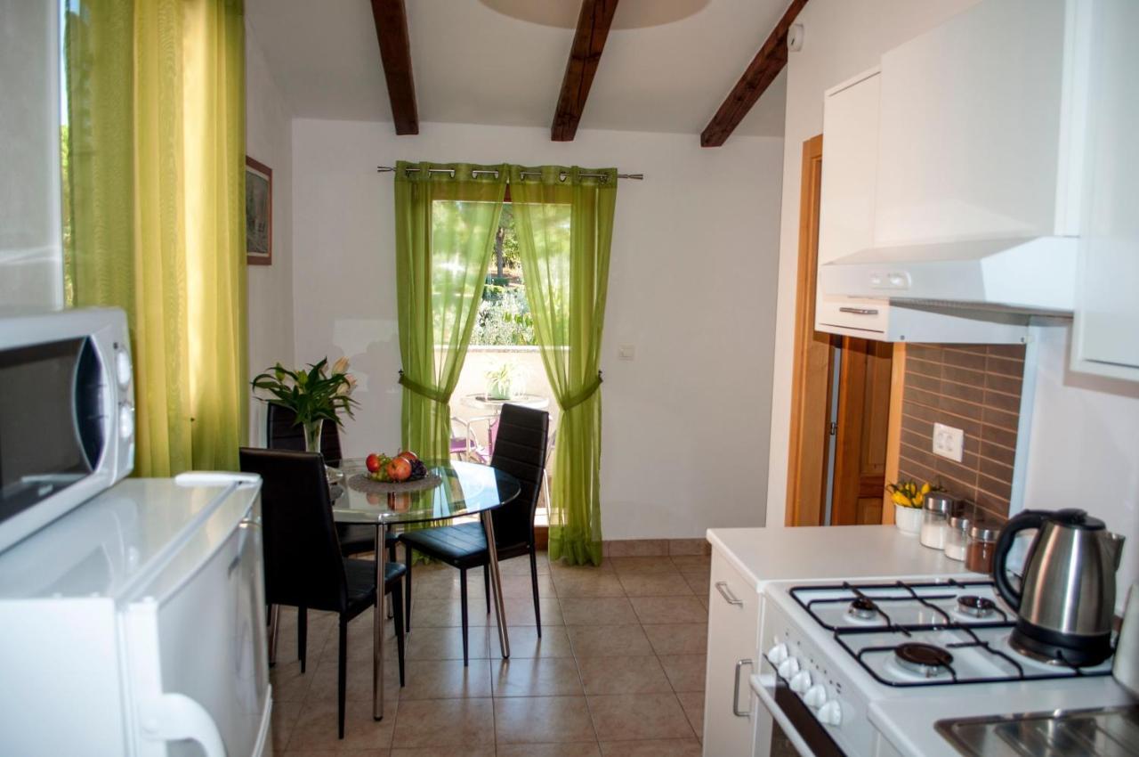 Apartment Rosa 2 Rovinj Eksteriør bilde